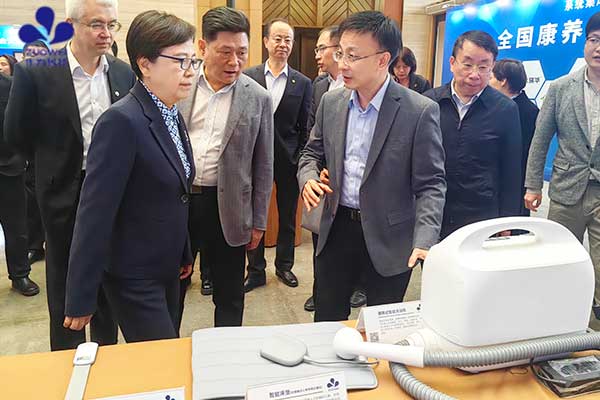 作为科技亮相全国康养高质量产教融合大会，智能技术赋能康养教育