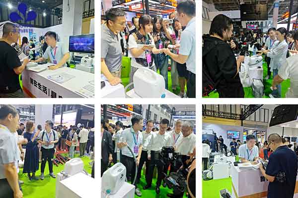 作为科技闪耀2025世界机器人博览会，AI⁺智慧养老健康平台引领行业新潮流