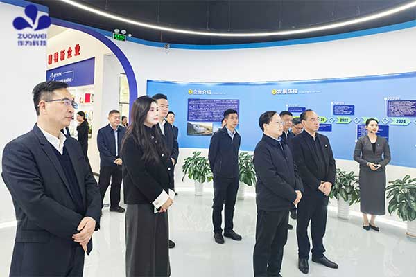 肖正波1.jpg 肖正波1.jpg